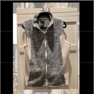 Women’s North Face Vest